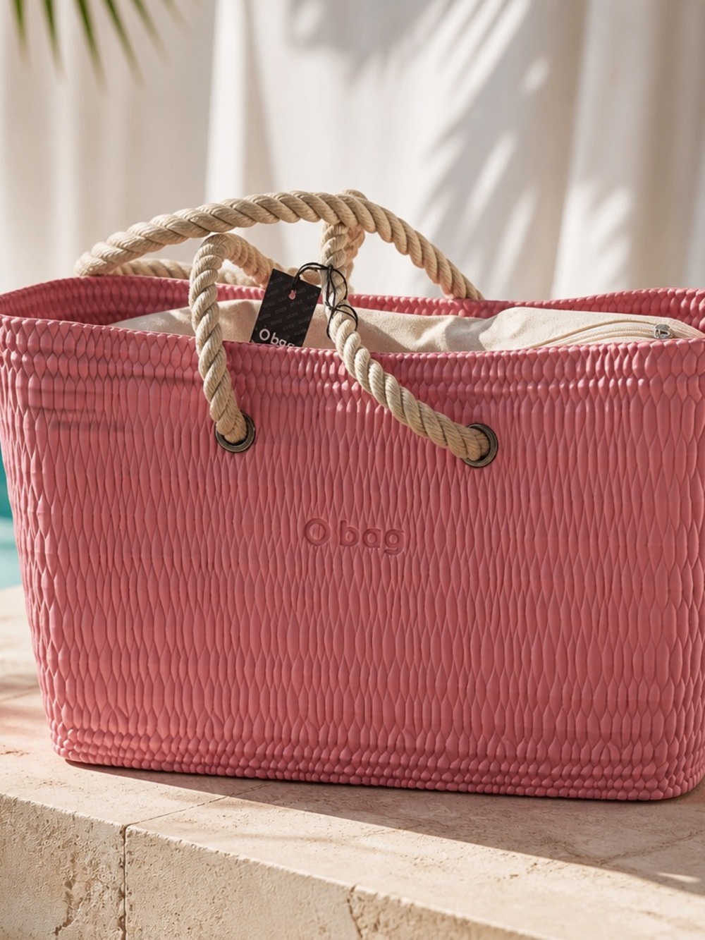 O bag Pink Textured Beach Tote Bag
Taupe removable liner , Rope handles NWT
